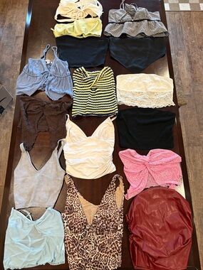 Lot of 16 strapless, spaghetti strap and tank style shirts